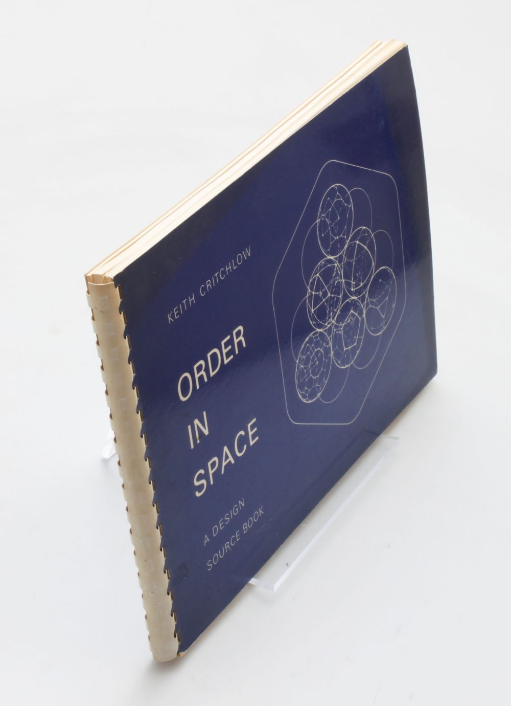 Keith Chritchlow — Order in Space. A Design Source Book